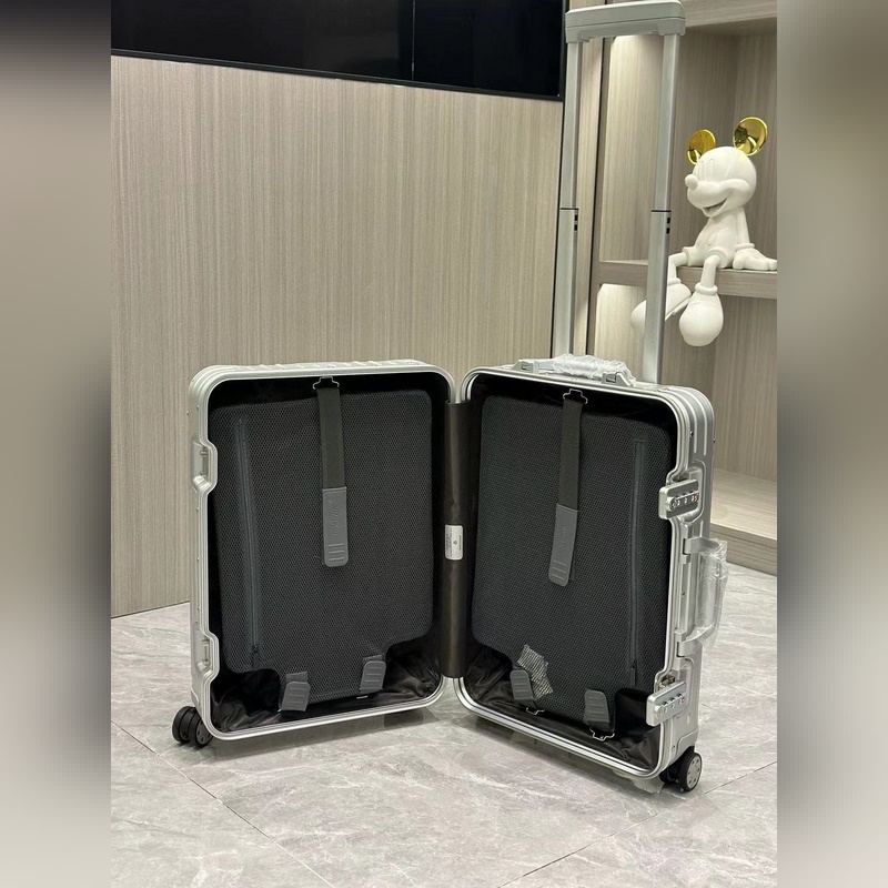 專櫃升級新款zp，925系列22寸，全鋁鎂合金 全新一體標logo，內裡，合頁，