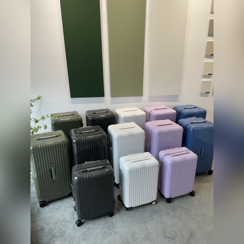 專櫃新版升級，原單貨渠道貨 RIMOW，，日默w-Trunk方胖子運(yùn)動版pc款，