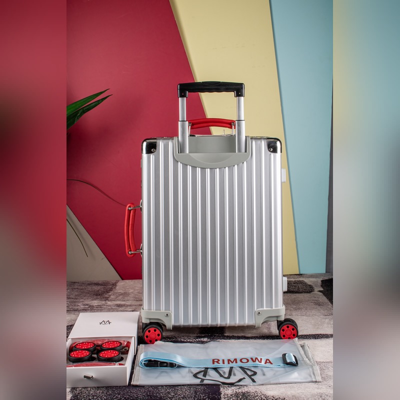 Rimowa2026年專櫃新款，彩色皮質(zhì)把手，對版吊牌，彈跳拉桿，國際海關(guān)鎖，進