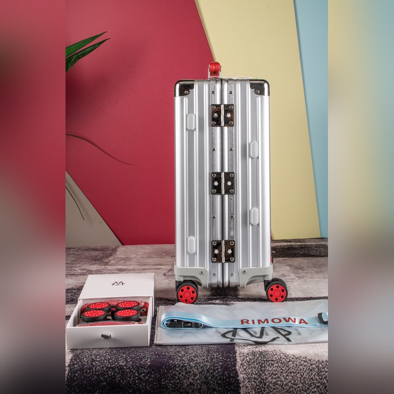 Rimowa2026年專櫃新款，彩色皮質(zhì)把手，對版吊牌，彈跳拉桿，國際海關(guān)鎖，進