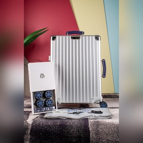 Rimowa2026年專櫃新款，彩色皮質(zhì)把手，對(duì)版吊牌，彈跳拉桿，國際海關(guān)鎖，進(jìn)