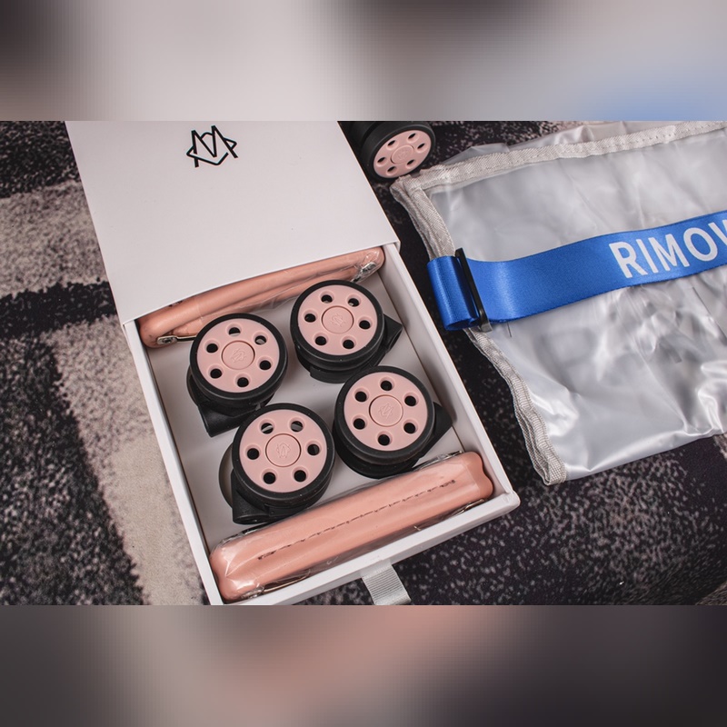 Rimowa2026年專櫃新款，彩色皮質把手，對版吊牌，彈跳拉桿，國際海關鎖，進