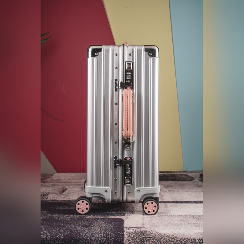 Rimowa2026年專櫃新款，彩色皮質把手，對版吊牌，彈跳拉桿，國際海關鎖，進