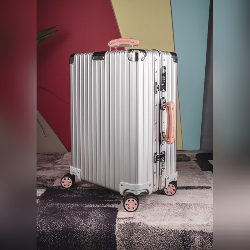 Rimowa2026年專櫃新款，彩色皮質把手，對版吊牌，彈跳拉桿，國際海關鎖，進