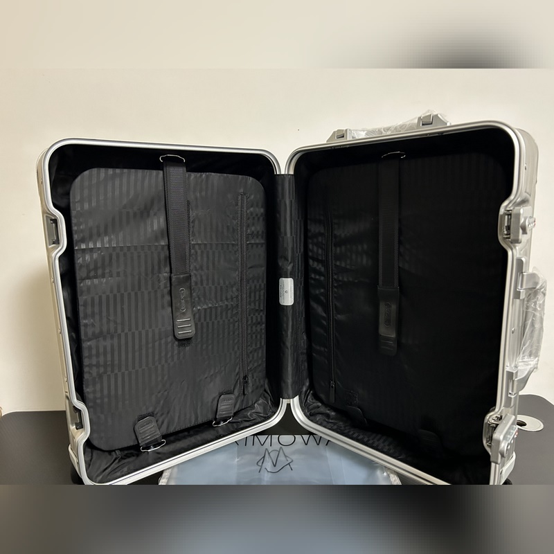 RIMOWA 1全球限量 2002隻的 Optical登機(jī) 箱 Sook 全球2
