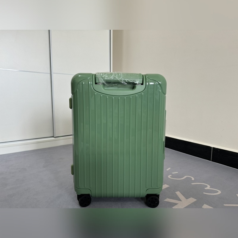 Essential系列 鼠尾草綠 尺寸21-26-30-31-33 材質：聚碳酸