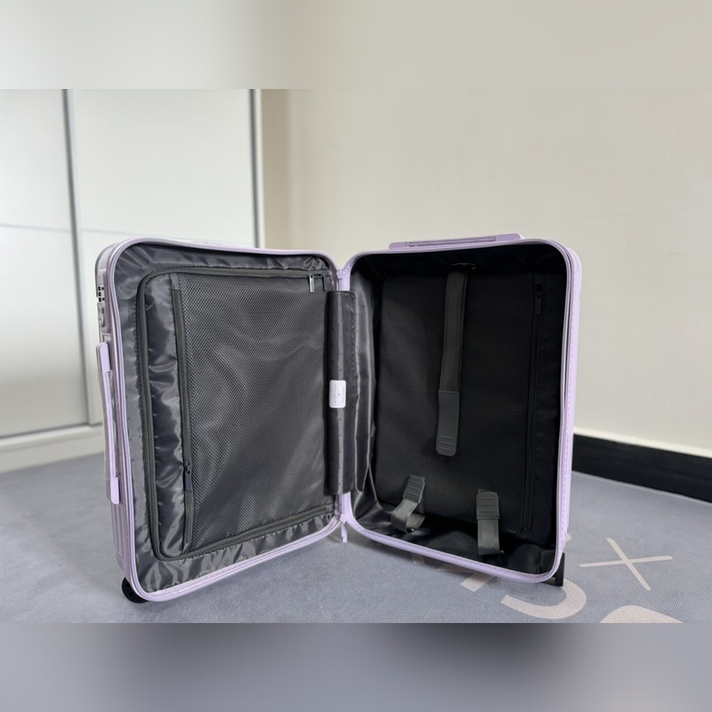 Essential系列 薰衣草紫 尺寸21-26-30-31-33 材質：聚碳酸