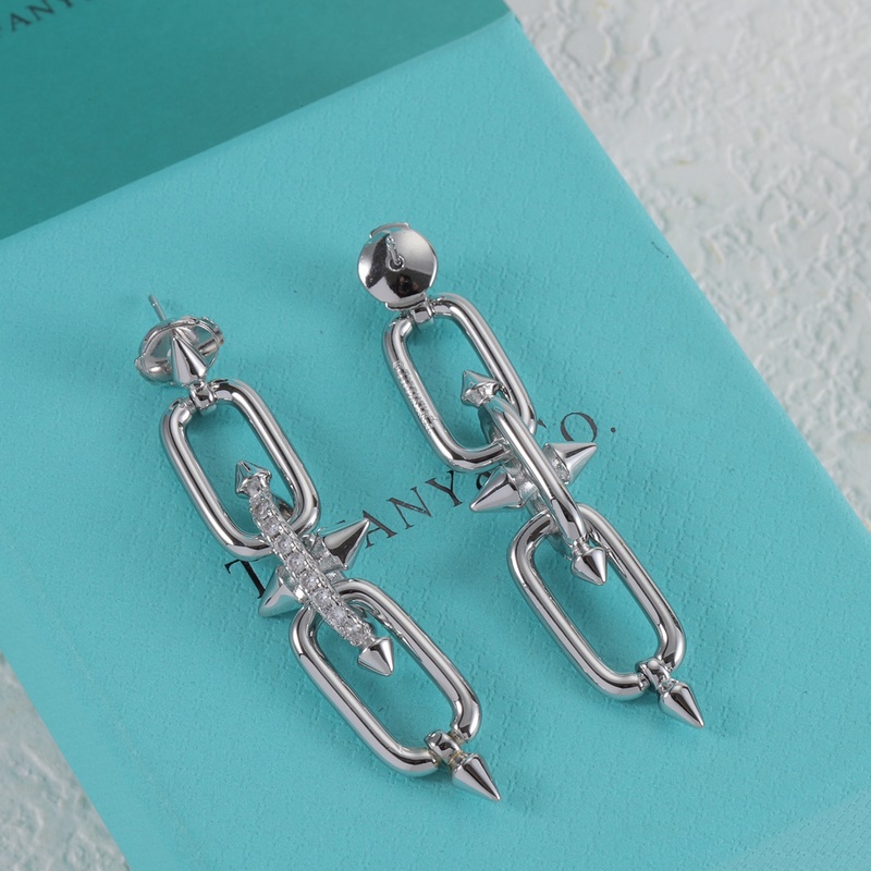 Tiffany 蒂芙尼耳釘