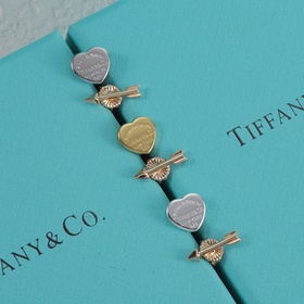 Tiffany 蒂芙尼耳釘