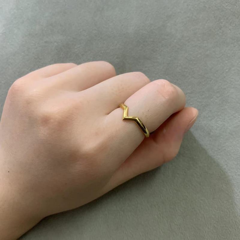 蒂芙尼 V型戒指號6-9碼