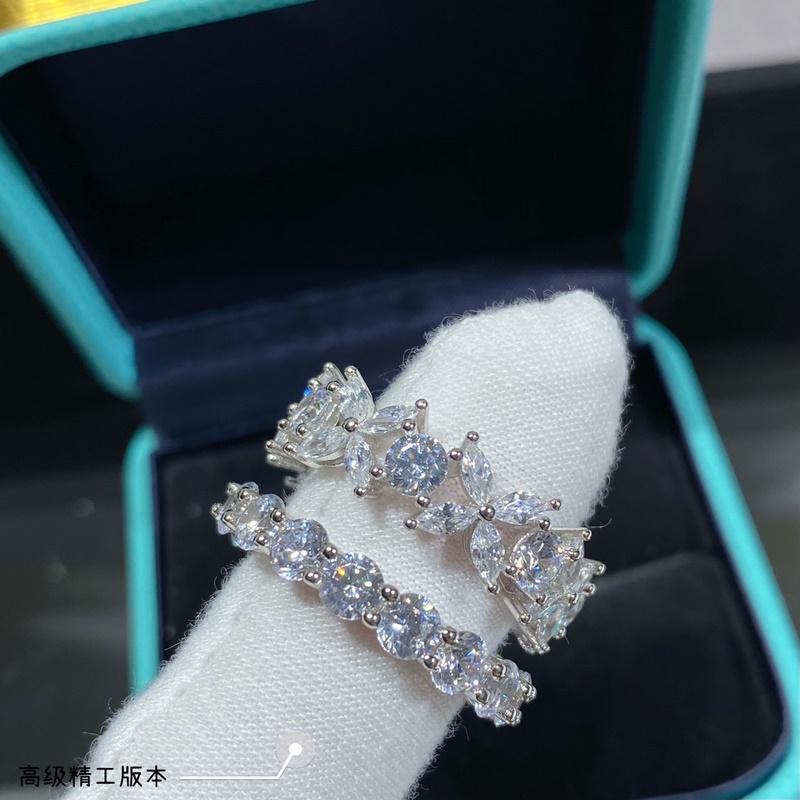 1289 2 5 1640140 (碼數(shù)5678)  蒂芙尼粗滿鑽戒指 非常棒