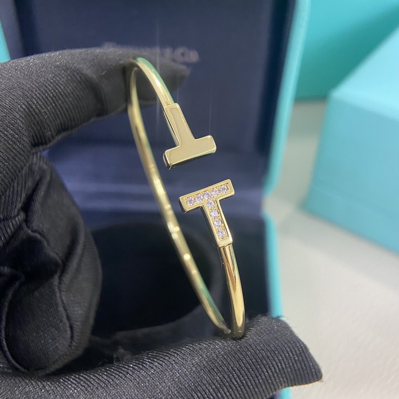 蒂芙尼手鐲 新品光面間鑽雙T手鐲