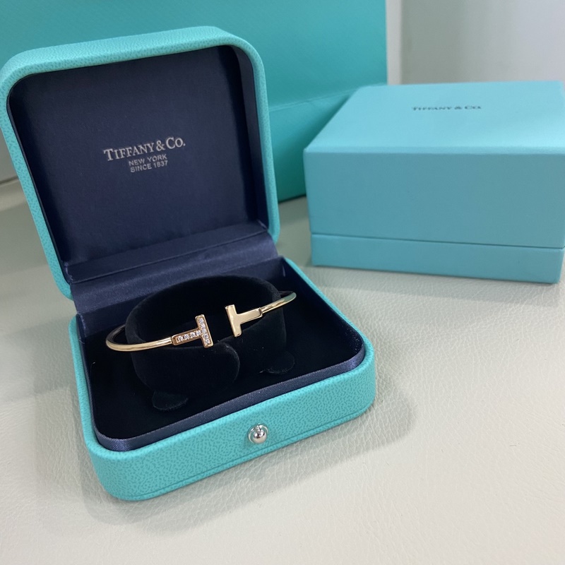 蒂芙尼手鐲 新品光面間鑽雙T手鐲
