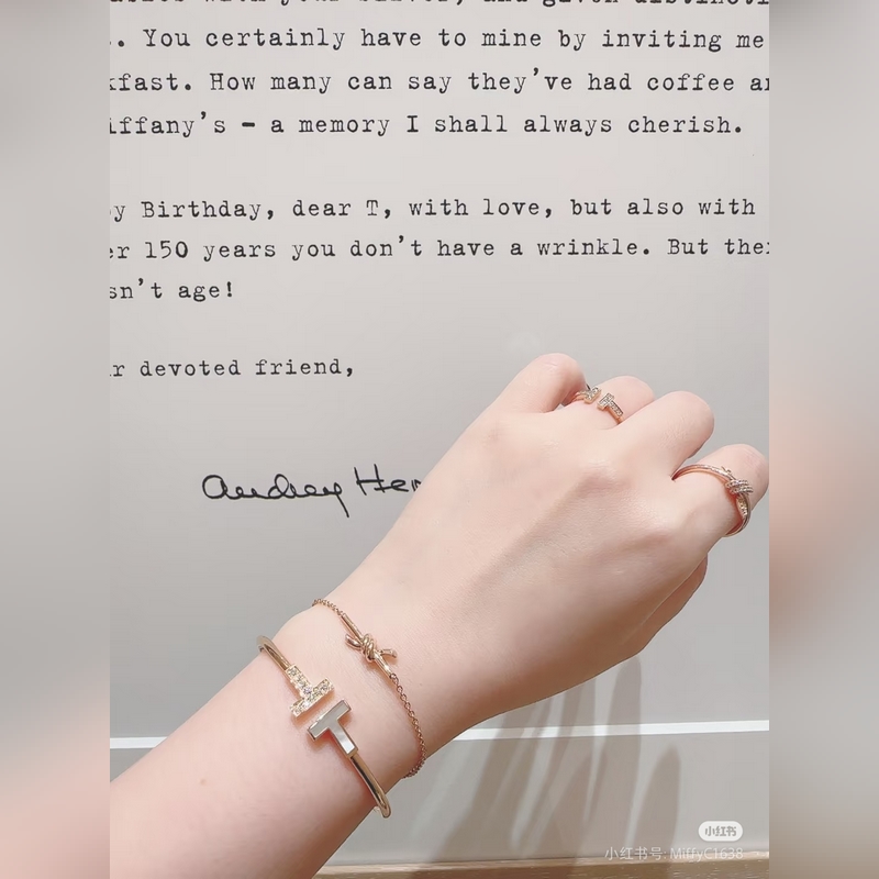 蒂芙尼繩結(jié)手鍊 三色高版