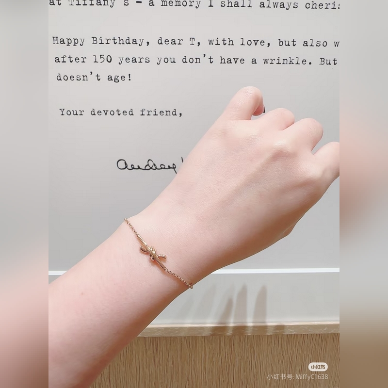 蒂芙尼繩結(jié)手鍊 三色高版