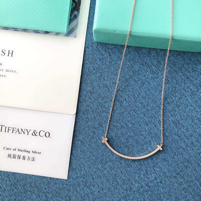 蒂芙尼，tiffany微笑鑲鑽項鍊鎖骨鍊笑臉吊墜鍊送女友禮物 中號滿鑽