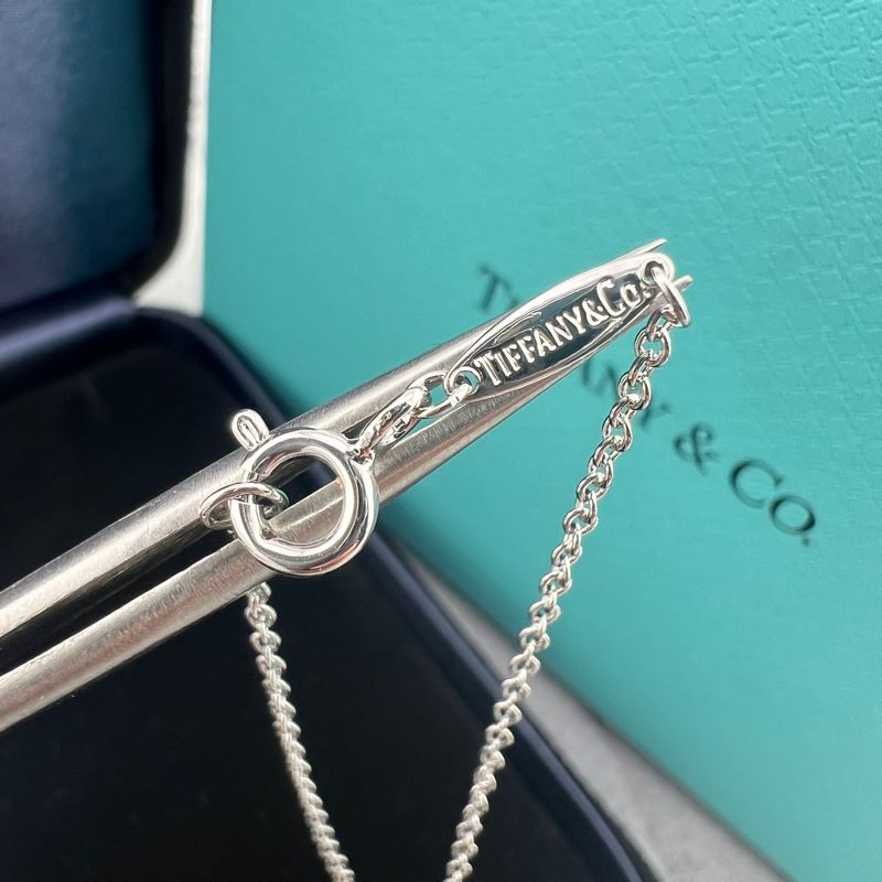 Tiffany 蒂芙尼 拼色交叉微笑項鍊