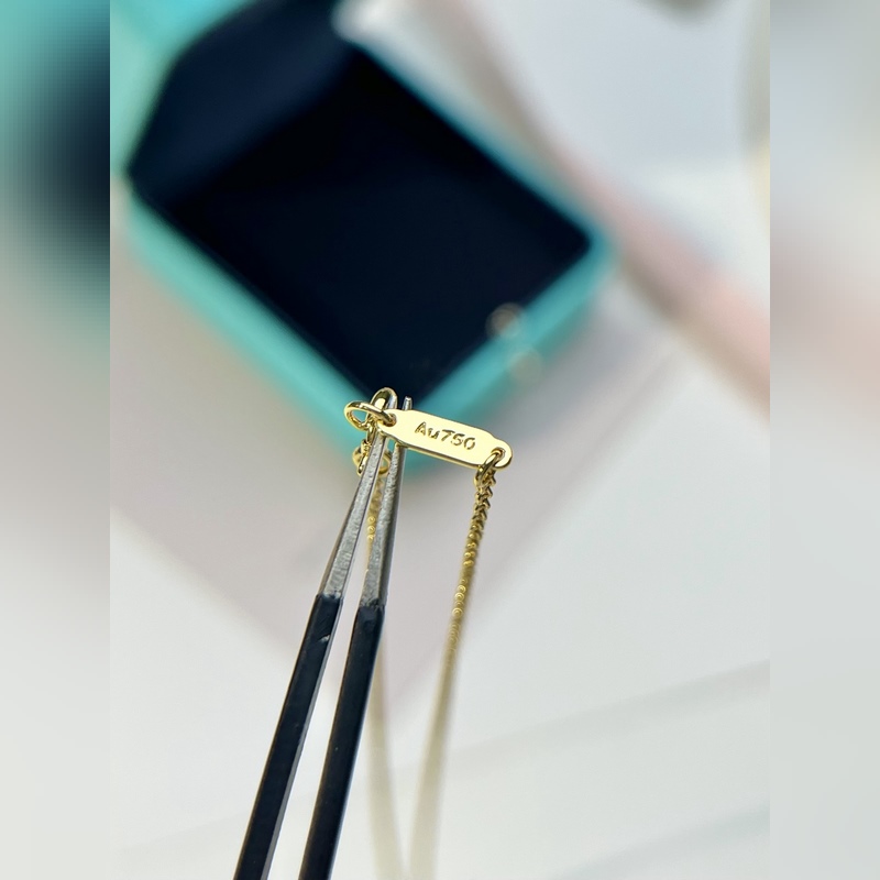 蒂芙尼項鍊 交叉四鑽項鍊 愛情像一顆永恒的鑽石閃亮著 因為閃亮而心動著