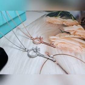 新鮮出爐！ 蒂芙尼鑰匙項鍊 白金玫瑰金現貨