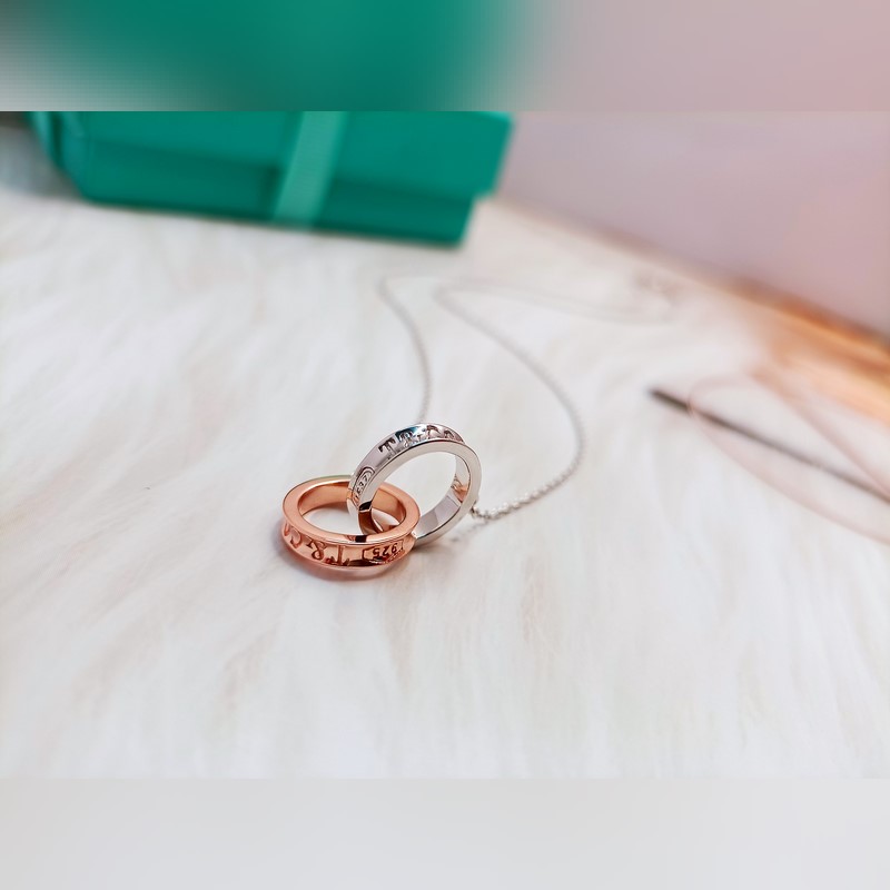 蒂芙尼 1837 扣環圈形項鍊 材質：s925銀 顔色：白金玫瑰分色電，白銀色，