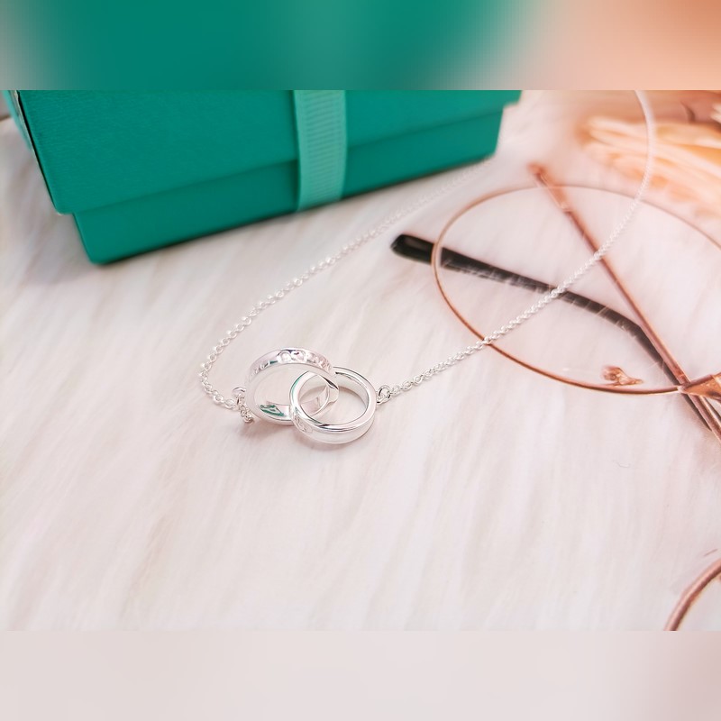 蒂芙尼 1837 扣環圈形項鍊 材質：s925銀 顔色：白金玫瑰分色電，白銀色，