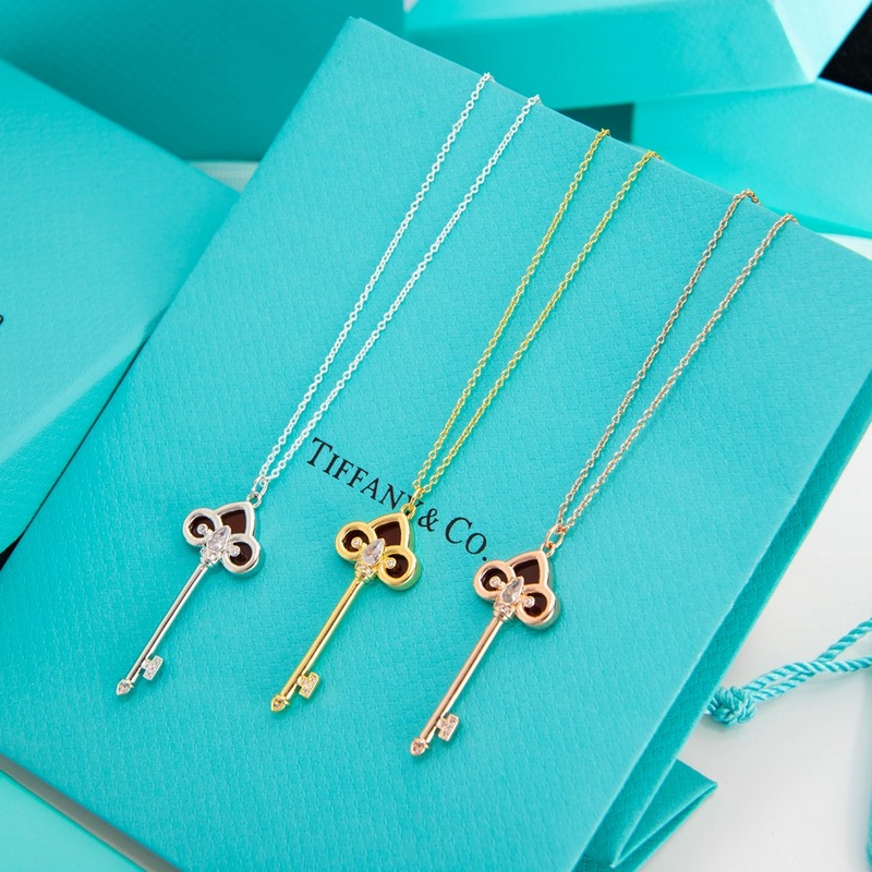 蒂芙尼 Tiffany 紅瑪瑙光身鑰匙項(xiàng)鍊 白金色 玫瑰金色 黃金色 長度：40