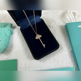 蒂芙尼 Tiffany 鳶尾花白貝鑰匙項鍊 長度：40+5CM 50+5CM