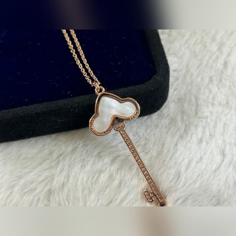 蒂芙尼 Tiffany 鳶尾花白貝鑰匙項鍊 長度：40+5CM 50+5CM