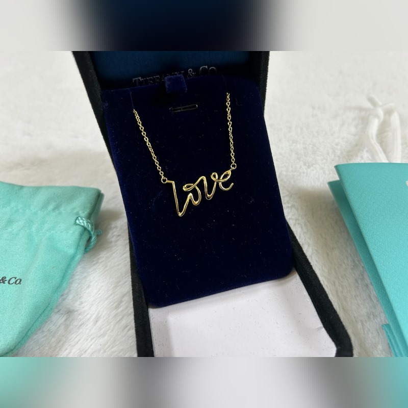 蒂芙尼 Tiffany Love光面字母項鍊 黃金色 玫瑰金色 銀色