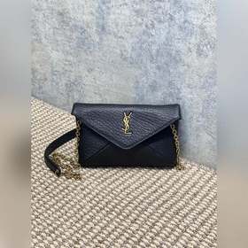 Calypso 新款 mini鍊條包 不一樣的信封包 鍊條可拆卸做手包，手拿效果