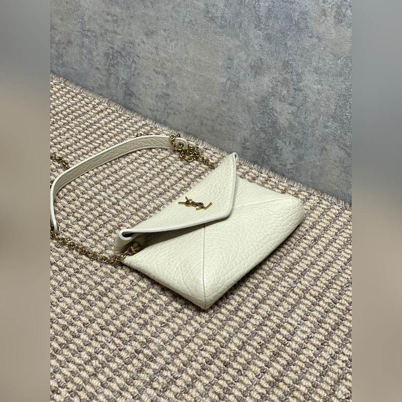 奶白 Calypso 新款 mini鍊條包 不一樣的信封包 鍊條可拆卸做手包，手