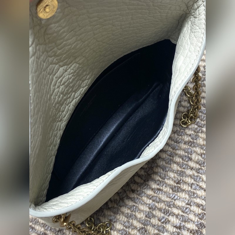 奶白 Calypso 新款 mini鍊條包 不一樣的信封包 鍊條可拆卸做手包，手