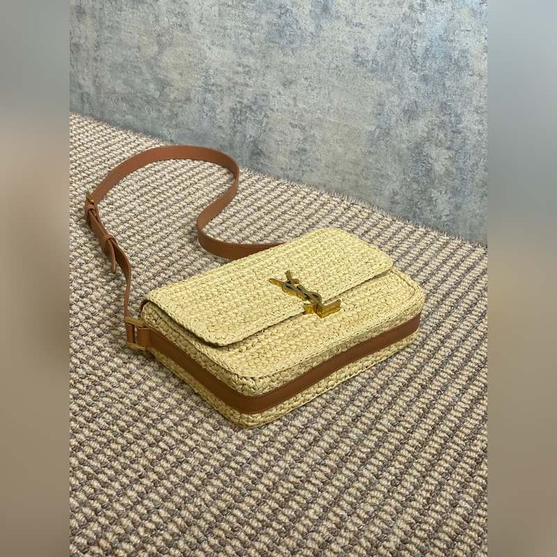 YSL聖羅蘭MONOGRAM 夏日拉菲草 質(zhì)感超好可斜挎 單肩 肩帶可調(diào)節(jié)長(zhǎng)短