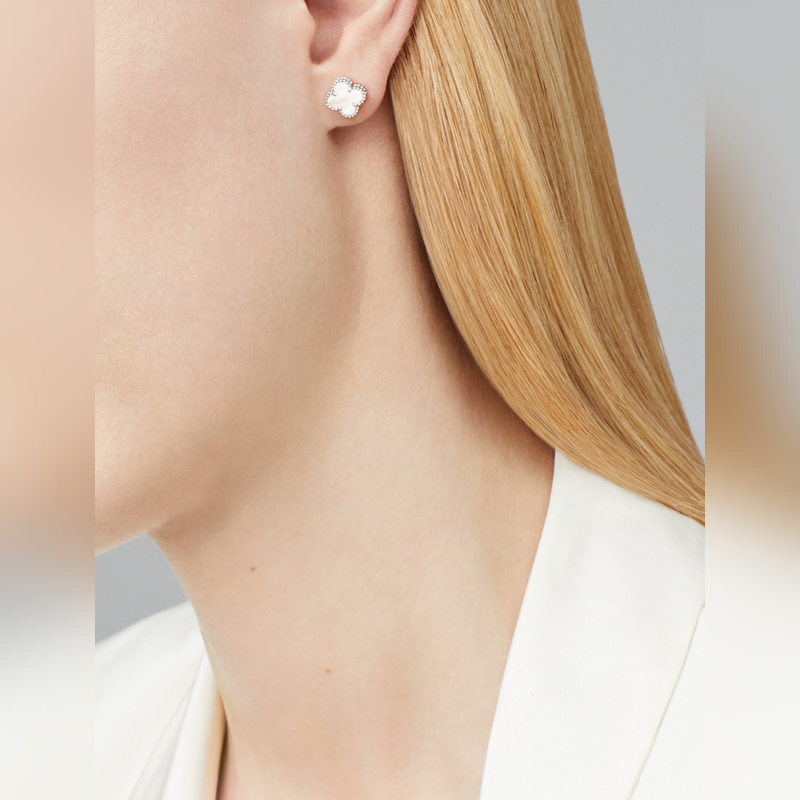 Van Cleef & Arpels 2026新款耳釘（2顆）Sweet Alh