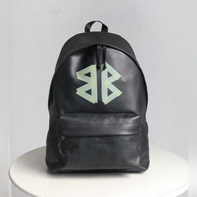 BalenciagaARMY系列 多用途 雙肩包 中號 原版開發(fā)，超級質(zhì)感！ 。