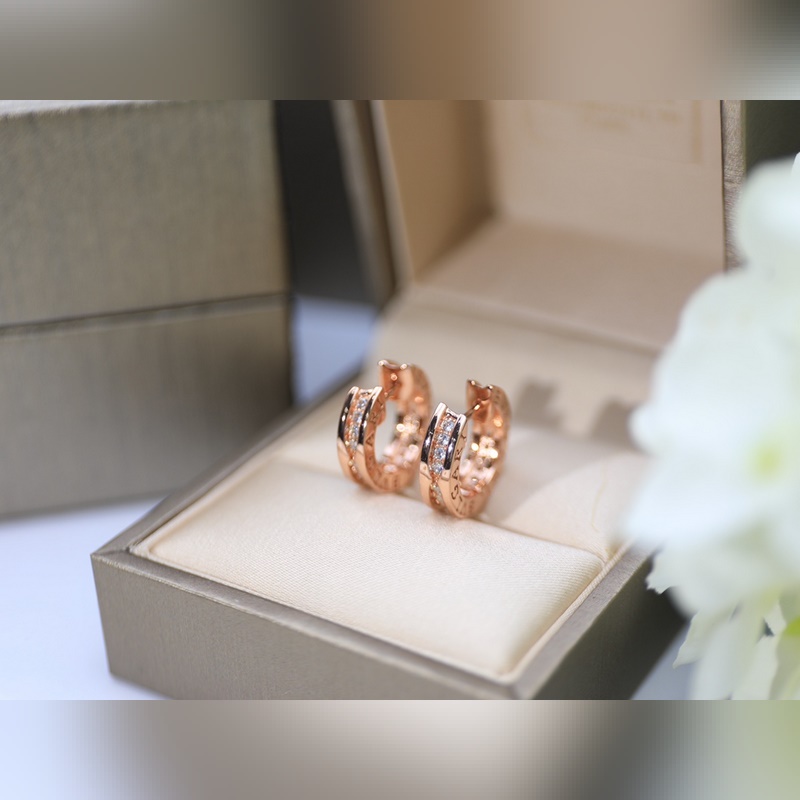 [原單對版] (配全套包裝) 寶格麗耳釘火爆鑲鑽耳扣.耳釘系列 窄版耳夾