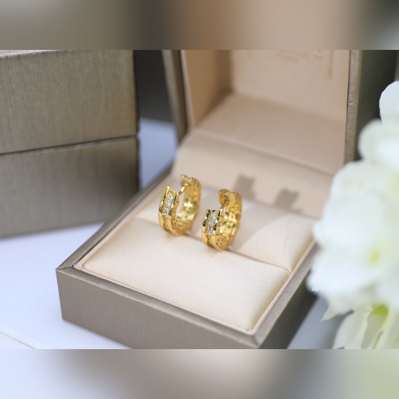 [原單對版] (配全套包裝) 寶格麗耳釘火爆鑲鑽耳扣.耳釘系列 窄版耳夾