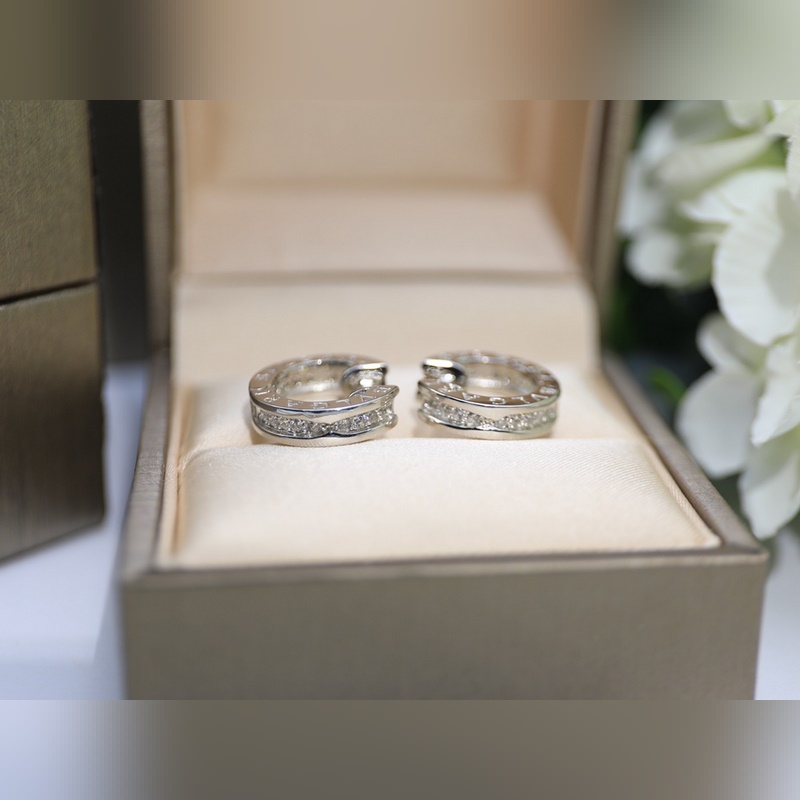 [原單對版] (配全套包裝) 寶格麗耳釘火爆鑲鑽耳扣.耳釘系列 窄版耳夾