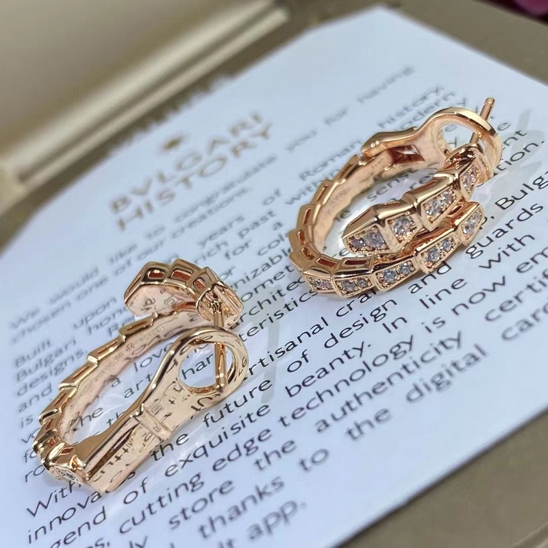 [原單對版] (配全套包裝) BVLGARI寶格麗新款滿鑽細蛇耳拍耳環 真香系