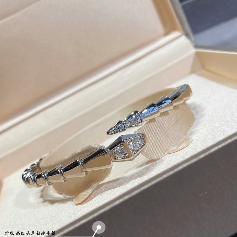 [原單對版] (配全套包裝) 寶格麗手鐲 頭尾鑽蛇手鐲 香檳金 白金 黃金