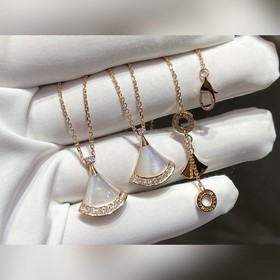 [原單對版] (配全套包裝) 寶格麗裙子項鍊