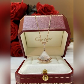 [原單對版] (配全套包裝) 寶格麗裙子白貝項鍊