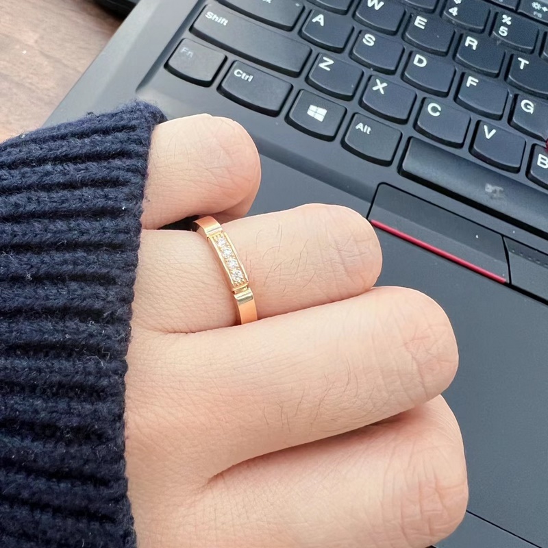 [原單對版] (配全套包裝) 卡家新款小獵豹系列簽名戒指 情侶戒 可做結婚戒指