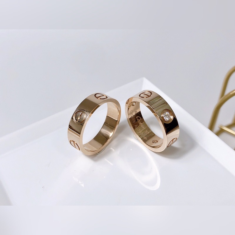 [原單對版] (配全套包裝) 卡地亞 Cartier寬版無鑽，一鑽，三鑽 對戒