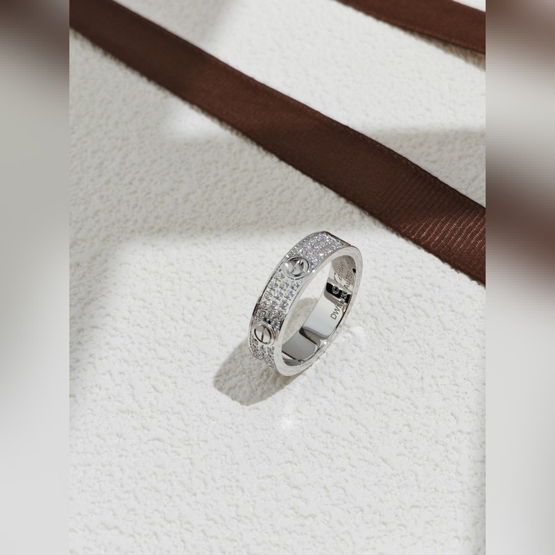 [原單對版] (配全套包裝) 卡地亞 Cartier滿天星戒指寬版窄版