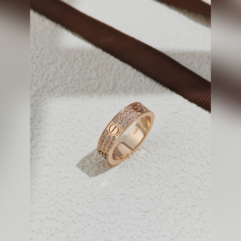 [原單對版] (配全套包裝) 卡地亞 Cartier滿天星戒指寬版窄版