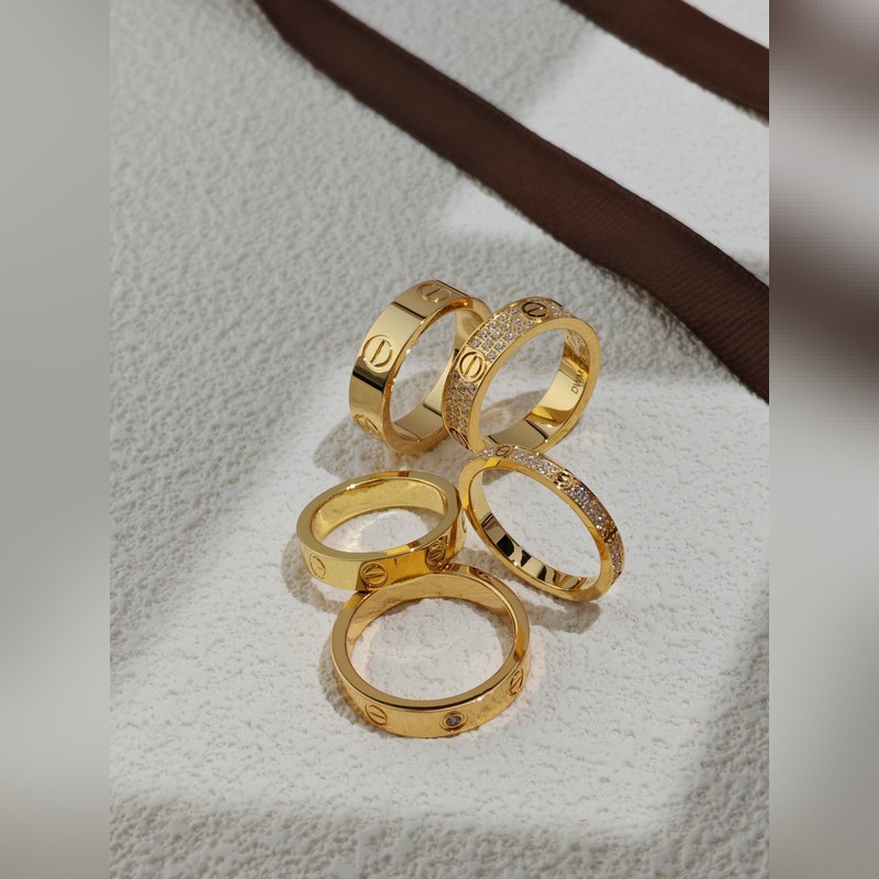 [原單對版] (配全套包裝) 卡地亞 Cartier滿天星戒指寬版窄版