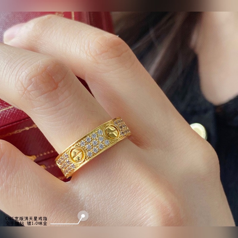 [原單對版] (配全套包裝) 卡地亞 Cartier經(jīng)典寬版滿天星戒指