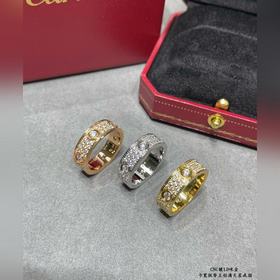 [原單對版] (配全套包裝) 卡地亞 Cartier寬版帶主鑽CNC滿天星戒指