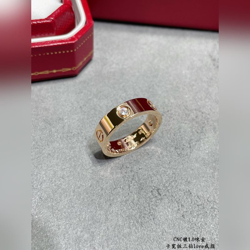 [原單對版] (配全套包裝) 卡地亞 CartierCNC寬版三鑽love釘戒